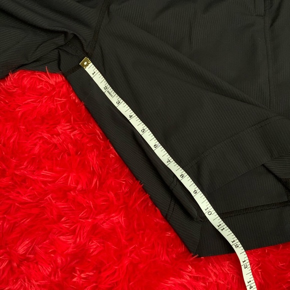 Lululemon Men’s black short. No size dot* - Picture 5 of 5